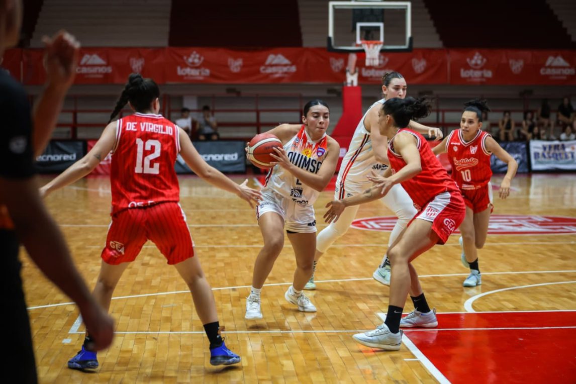 Quimsa arrancó el cuadrangular de semifinales con una derrota ante Instituto
