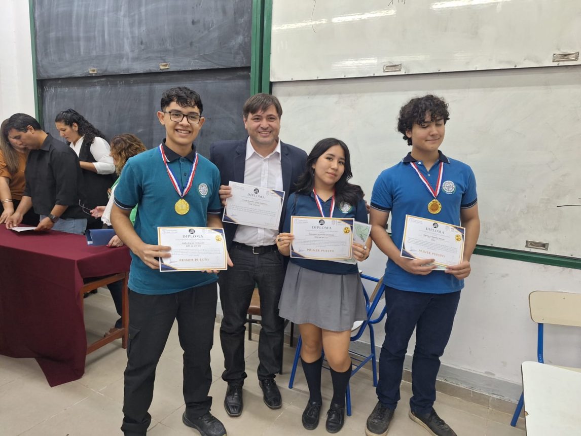 Medallas de oro en química para alumnos de la Escuela Técnica N° 3
