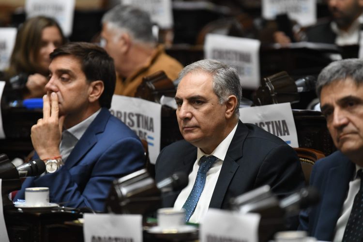 ​Marcelo Barbur: “Esta reforma laboral no tiene un solo artículo que beneficie a los trabajadores”