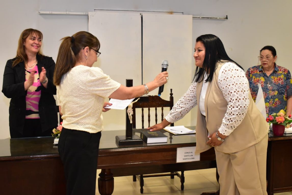 Deliberante: Juró Karina Lastra como concejal en reemplazo de la CPN Yanina Iturre