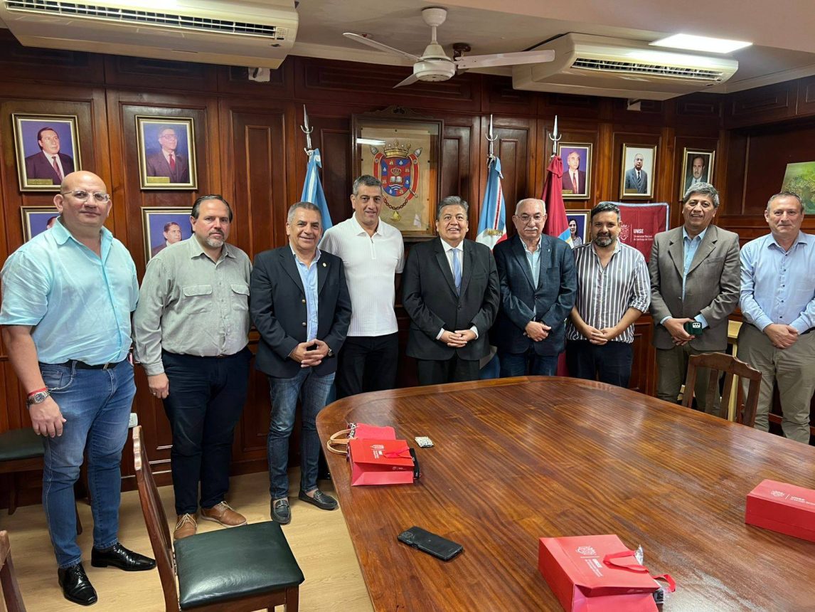 Lanzaron el curso de árbitro federal de AFA que se dictará en la UNSE