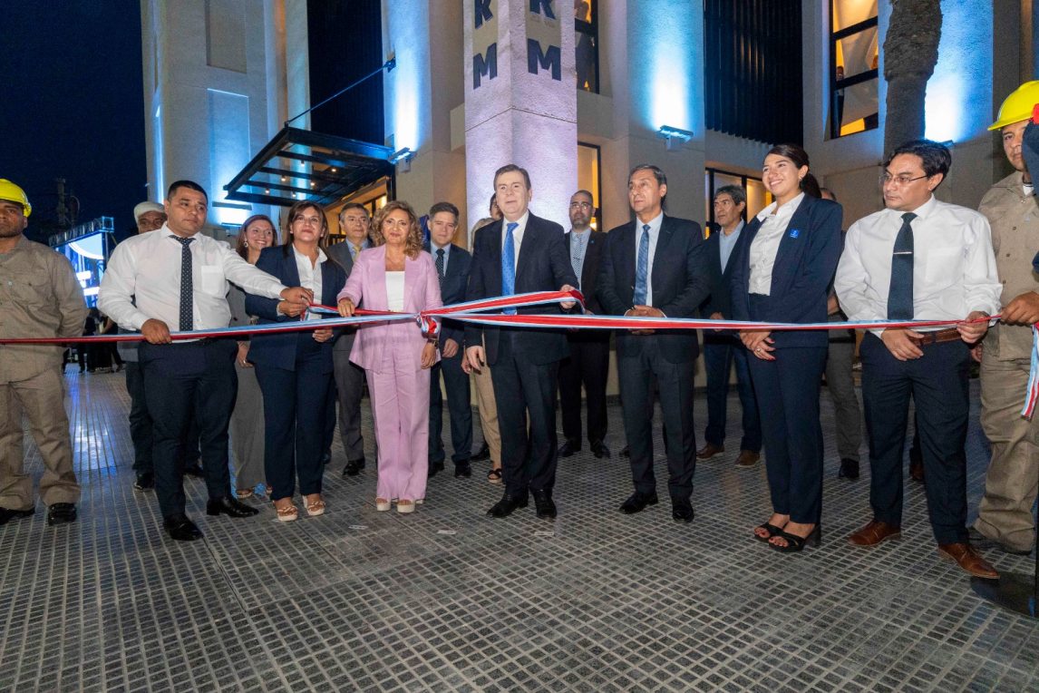 Nuevo edificio de Rentas: el gobernador Zamora y la intendente Fuentes participaron del acto inaugural