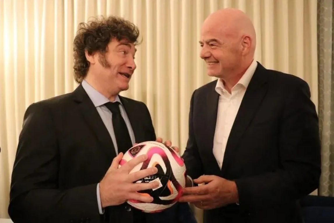 Feinmann reveló una “recomendación” de EE.UU. al Gobierno para evitar peleas con “Chiqui” Tapia