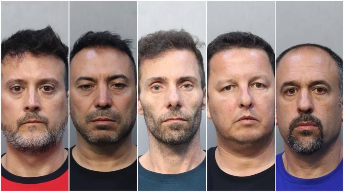 Cinco argentinos terminaron presos en Miami por cometer robos como mecheros en un centro de compras