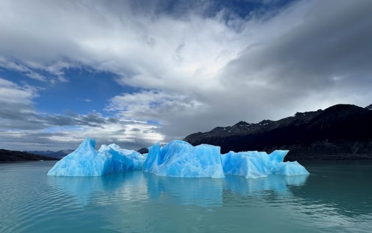 El Gobierno nacional promulgó la reforma de la Ley de Glaciares y delegó facultades de control a las provincias