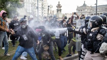 El protocolo antipiquetes sigue vigente tras el recurso que presentó el Gobierno