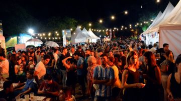 La lluvia obligó a reprogramar la apertura de la Fiesta Regional de la Cerveza Artesanal en Las Termas