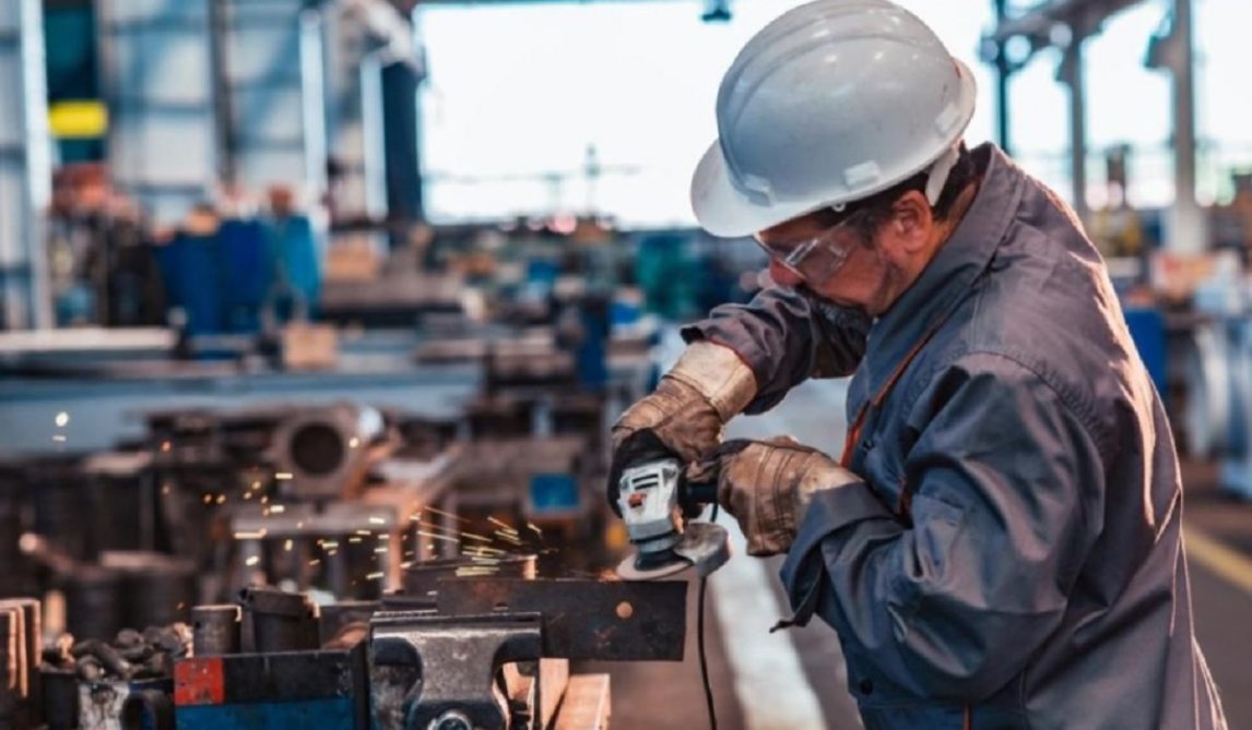 Informe de la UCA indica que el 72% de los trabajadores tiene ingresos por debajo de la línea de pobreza