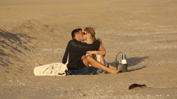 Denunciaron al novio de Wanda Nara por amenazar a un cronista en Punta del Este