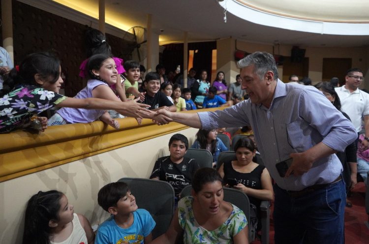 Nediani encabezó el cierre de actividades del proyecto “Vacaciones en el Cine Renzi”