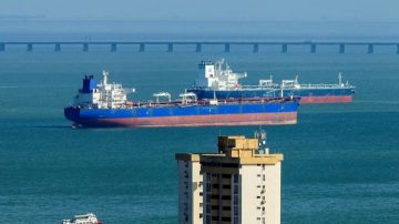 Una flota de 11 buques de Chevron navegan rumbo a Venezuela tras la caída de Maduro