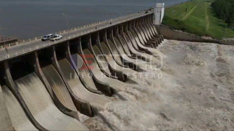 ¡Una buena! Bajó el nivel de alerta por la crecida en el río Dulce