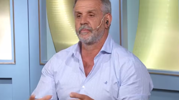 Luego de casi un mes internado, el chef Christian Petersen recibió el alta