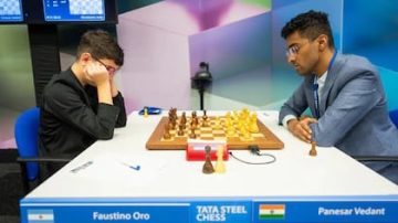 Faustino Oro empató en una partida maratónica y sigue en la pelea en el Tata Steel Challengers