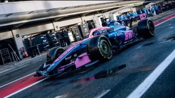 Colapinto superó un inconveniente técnico y completó un test positivo con Alpine en Barcelona