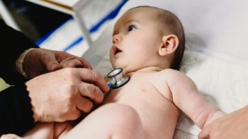 Milei desarticuló el programa de Cardiopatías Congénitas y miles de bebés quedaron a la deriva