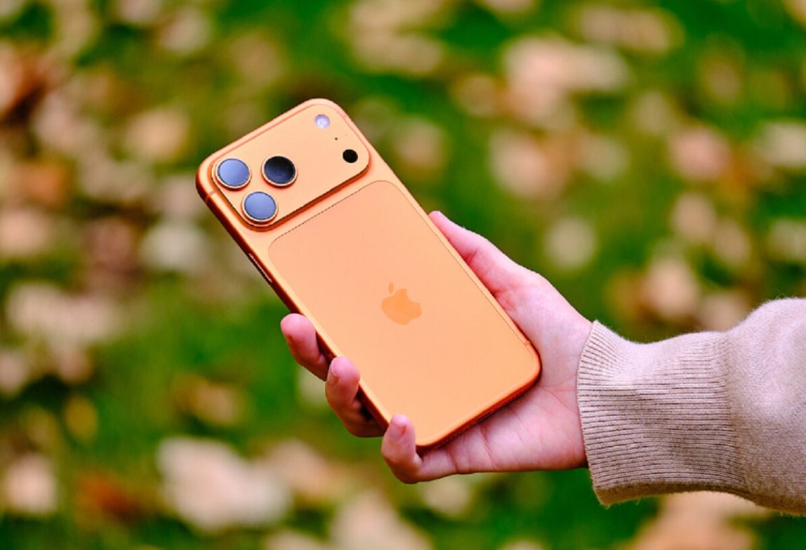 La baja en los aranceles aún no se refleja en el precio de los celulares