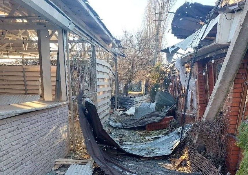 Imágenes sensibles: al menos 24 muertos y 29 heridos en un ataque de Kiev contra civiles en la provincia rusa de Jersón