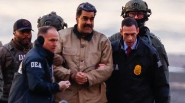EE.UU. autorizó el uso de fondos venezolanos para pagar la defensa de Nicolás Maduro y su esposa