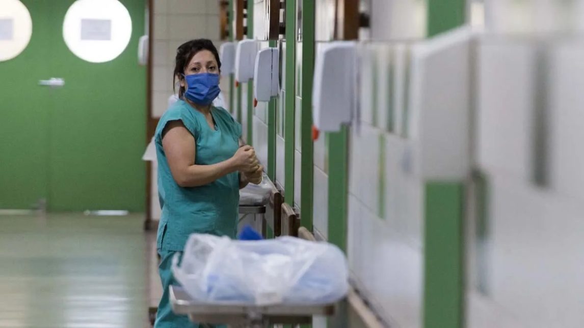 Murió el paciente que estaba internado con la gripe H3N2 y es la primera muerte en Argentina