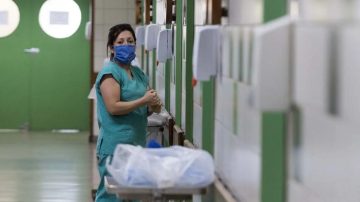 Murió el paciente que estaba internado con la gripe H3N2 y es la primera muerte en Argentina