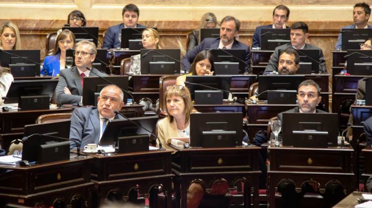 Reforma laboral: tras las críticas, el Gobierno modificará el artículo sobre licencias por enfermedad