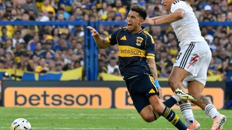 Sigue la enfermería en Boca: Alan Velasco se lesionó la rodilla y será baja dos meses