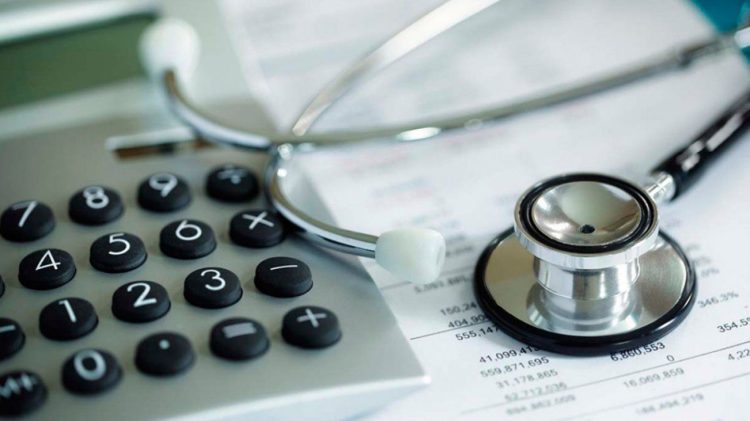 Darán de baja a otras 13 empresas de medicina prepaga