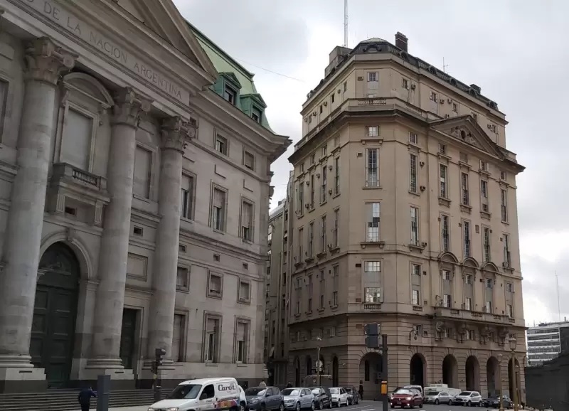Rechazan frenar el DNU que amplía las facultades de la SIDE