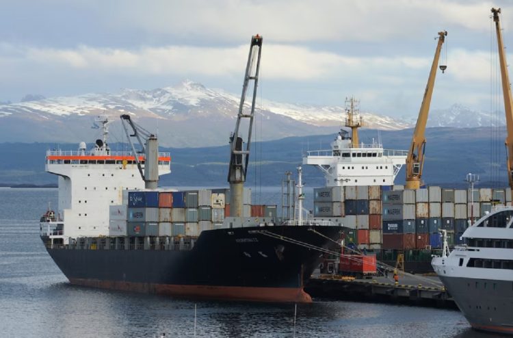 Firme rechazo del Gobierno fueguino a la intervención del Puerto de Ushuaia
