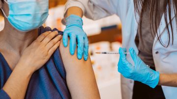 Maco: vacunarán contra el dengue en la Distribuidora La Repostera