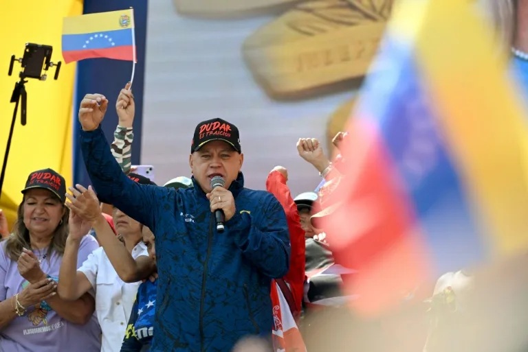 “Milei es un Jalabolas”: el insulto del ministro de Interior de Venezuela al presidente argentino