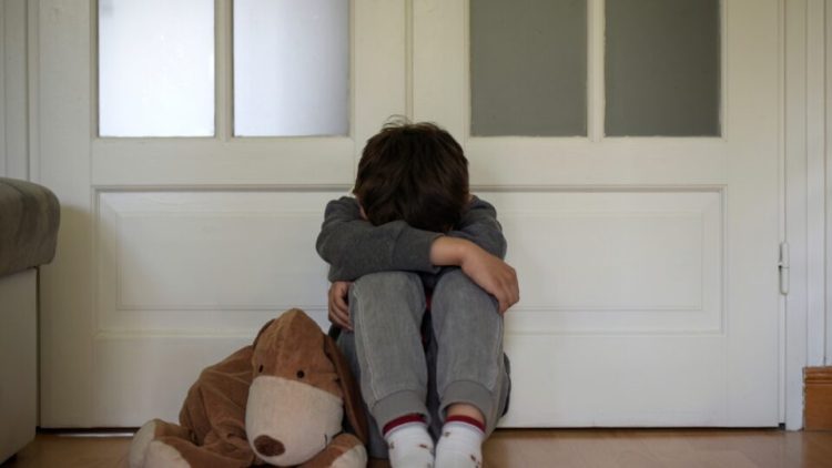 El desgarrador pedido de un padre tras el presunto abuso de su hijo de 6 años en una cena familiar