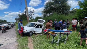 Accidente en El Polear: dos vehículos chocaron y dejaron personas heridas y daños materiales