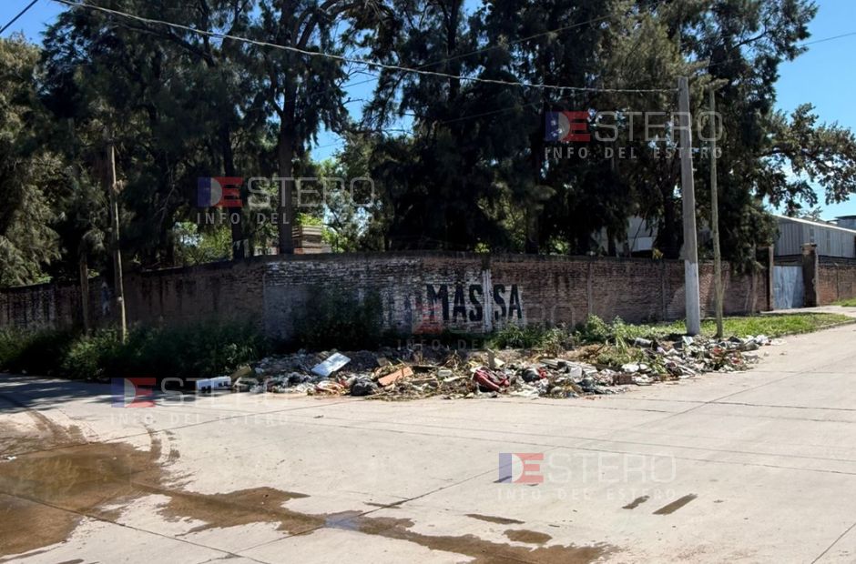 Vecinos del 8 de Abril denuncian foco infeccioso frente a conocidas fábricas
