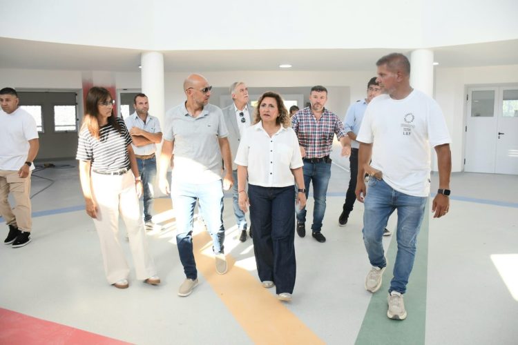 La intendente Fuentes supervisó la última etapa de construcción del nuevo jardín de infantes Papa Francisco