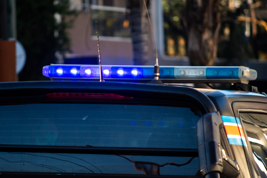 Tucumano ebrio fue detenido por generar disturbios en una plaza de El Mojón