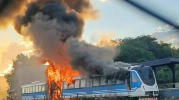 Se incendió el Tren de las Sierras en Córdoba: llevaba 120 pasajeros a bordo