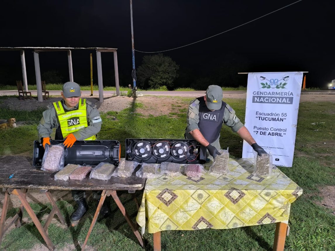 Tucumán: descubren droga y hojas de coca ocultas en controles ruteros