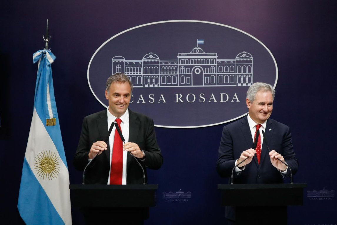 Adorni defendió el acuerdo comercial con Estados Unidos y aseguró que beneficiará a todo el país