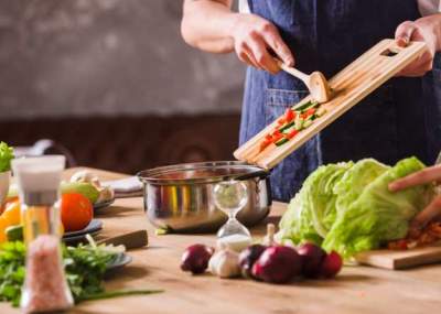 Convocan a los vecinos a participar en el taller de “Mi Rotisería con Comida Saludable”