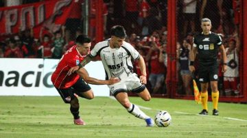 En vivo: Central Córdoba visita a Independiente para ratificar su levantada en el Apertura
