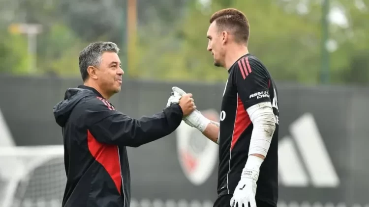 Armani podría volver a la titularidad en River ante Vélez tras su lesión