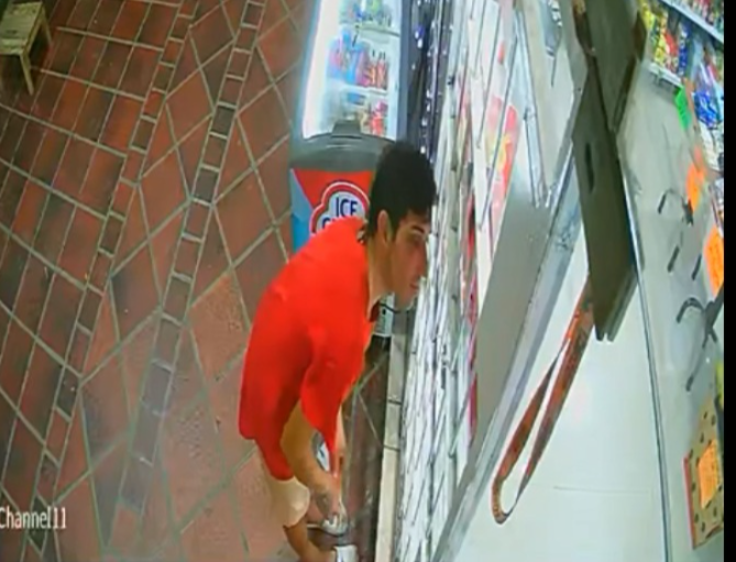 Video: “Cuando salgan, las mato”, se negaron a darle un cigarrillo, se robó un paquete de “Pipas” y amenazó a las empleadas
