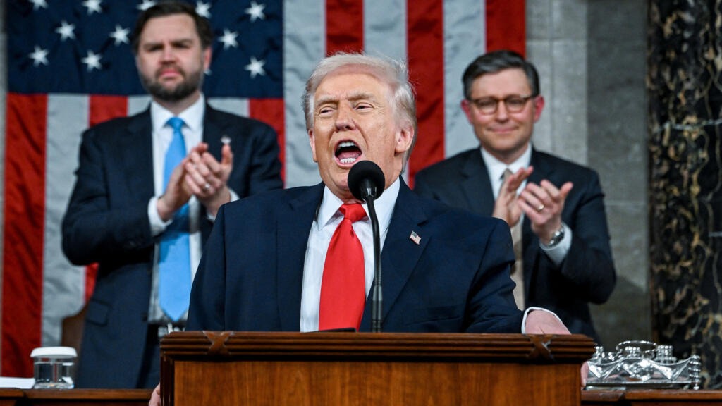 Donald Trump presumió su gestión económica y afirmó que Estados Unidos “está más fuerte que nunca”