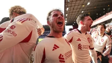 Mac Allister marcó en el final y le dio el triunfo a Liverpool