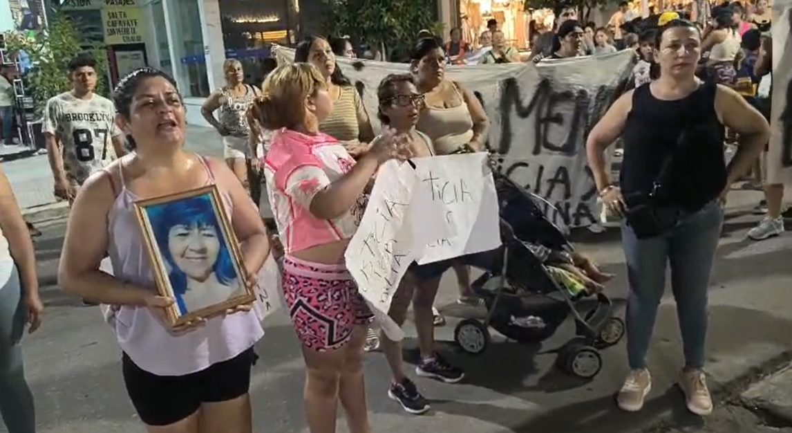 Las Termas: nueva marcha y deseperado pedido de justica por Emilia Medina