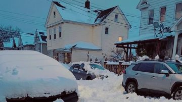 Nueva York bajo nieve extrema: ventisca histórica paraliza el noreste de EE.UU.