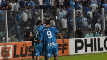 En vivo: Atlético Tucumán vence a Gimnasia y Esgrima La Plata en un duelo clave