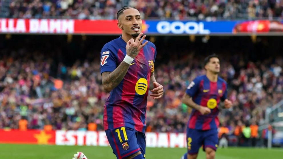 El Barcelona goleó al Sevilla y es más líder que nunca